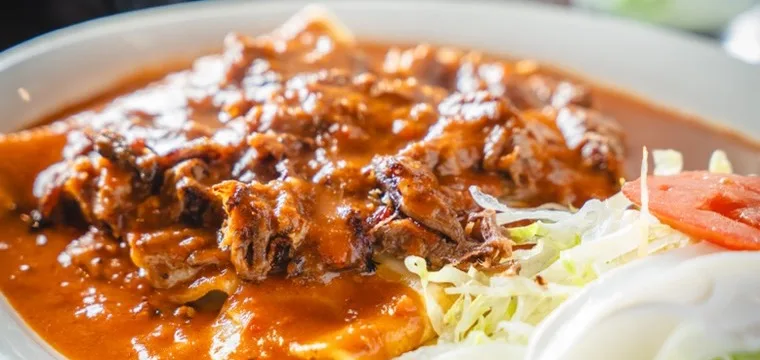 Enchiladas rancheras at El Molcajete